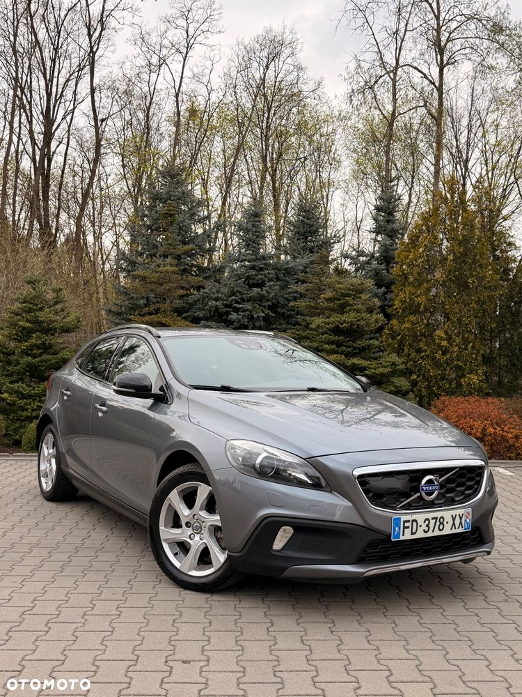 Volvo V40 D2 Summum - 1