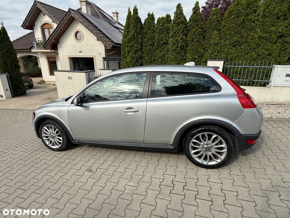 Volvo C30 2.0D - 11