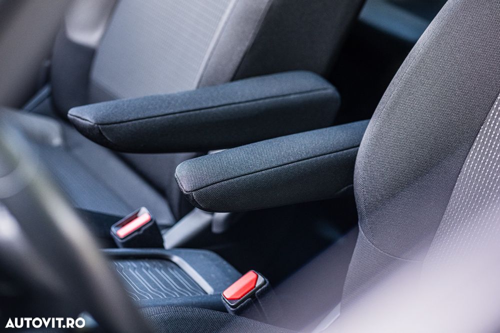 Citroën C4 Space Tourer PureTech 130 Stop&Start EAT8 SHINE - 26