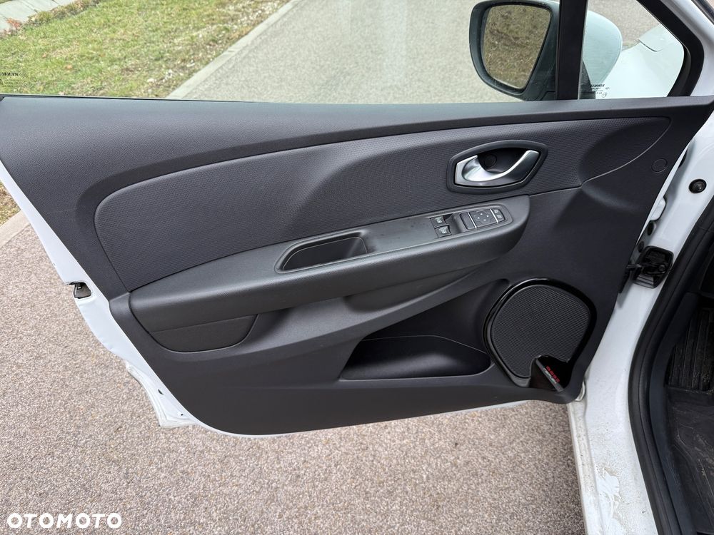 Renault Clio 1.5 dCi Energy Alize - 30