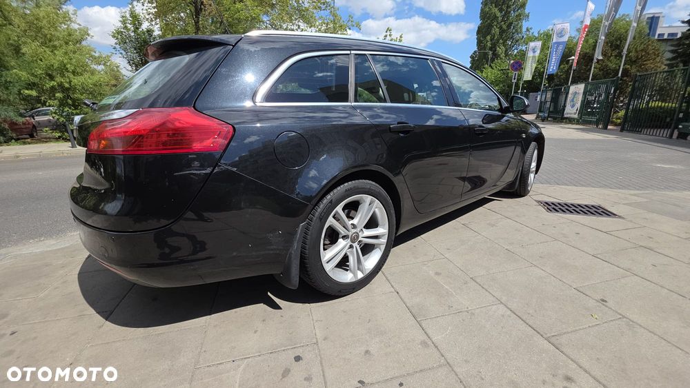Opel Insignia - 30