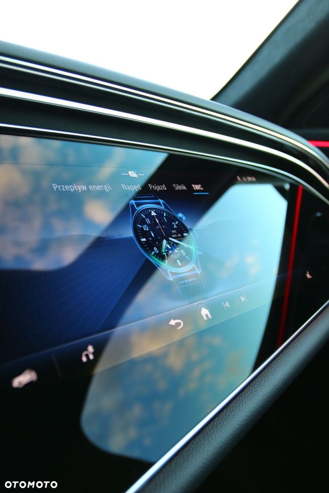 Mercedes-Benz Klasa E - 36