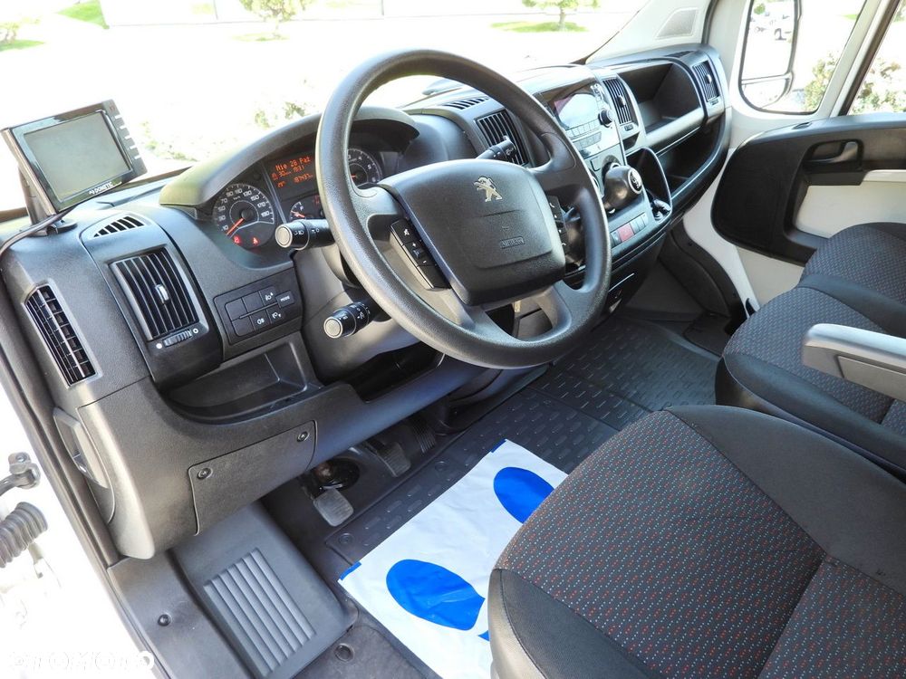 Peugeot BOXER KONTENER WINDA 8 PALET TEMPOMAT KLIMATYZACJA  130KM - 3