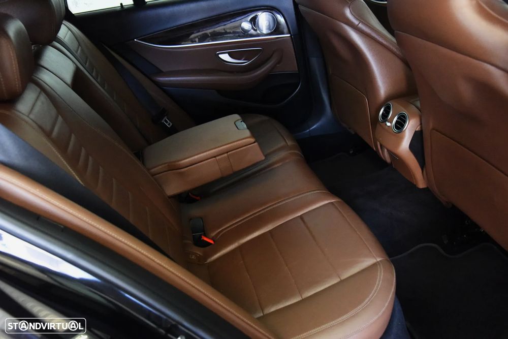 Mercedes-Benz E 300 de Avantgarde - 24
