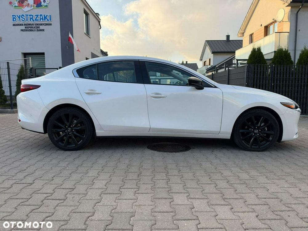 Mazda 3 - 10