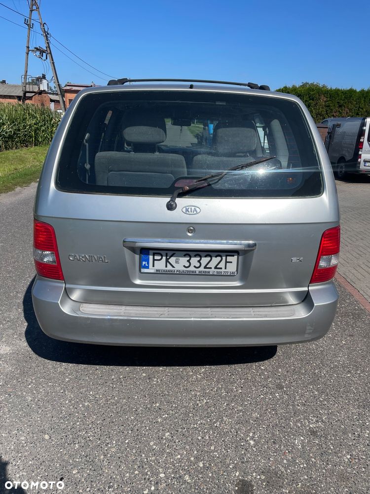 Kia Carnival 2.9 CRDi (klm) - 5