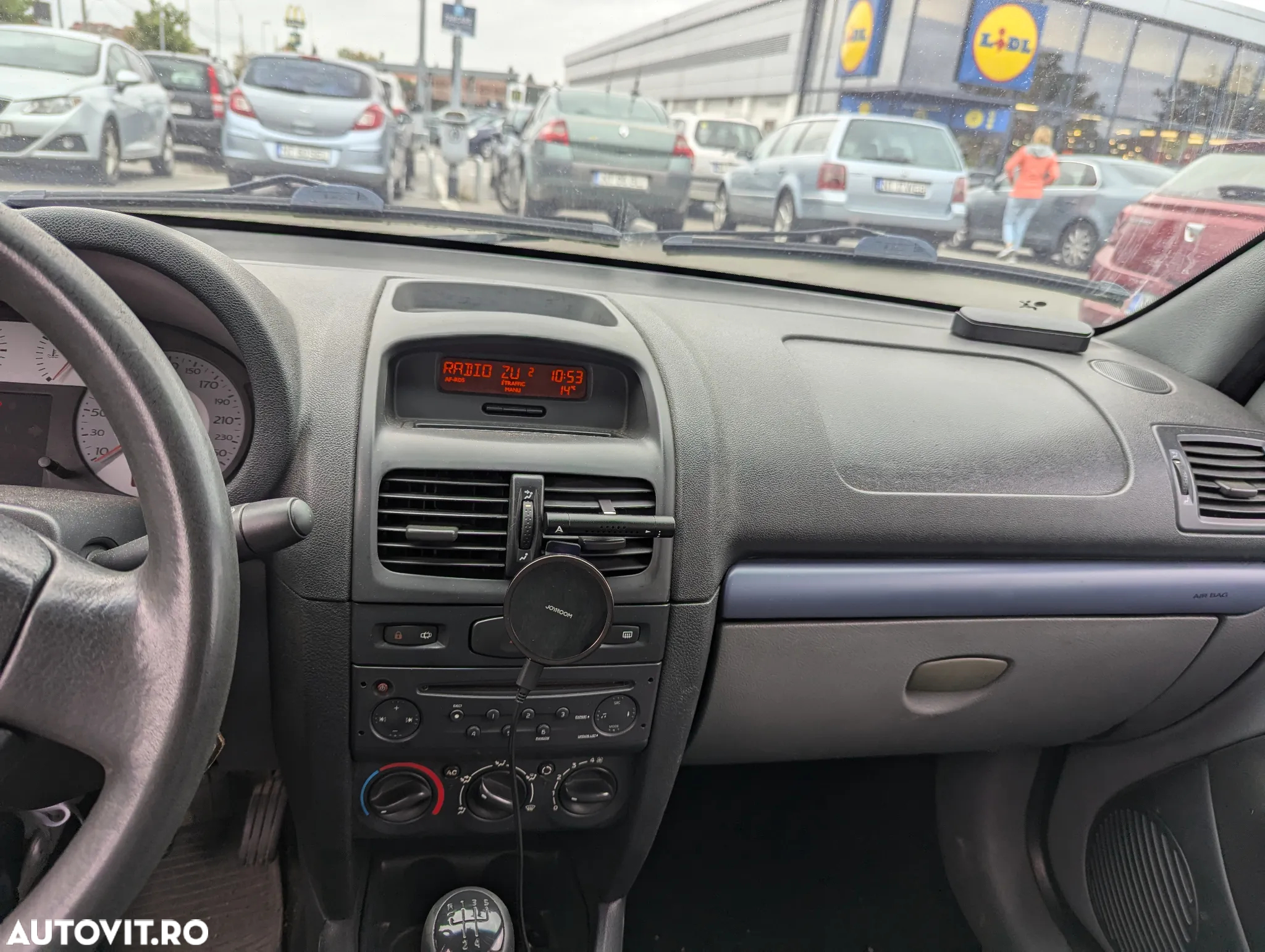 Renault Symbol - 5
