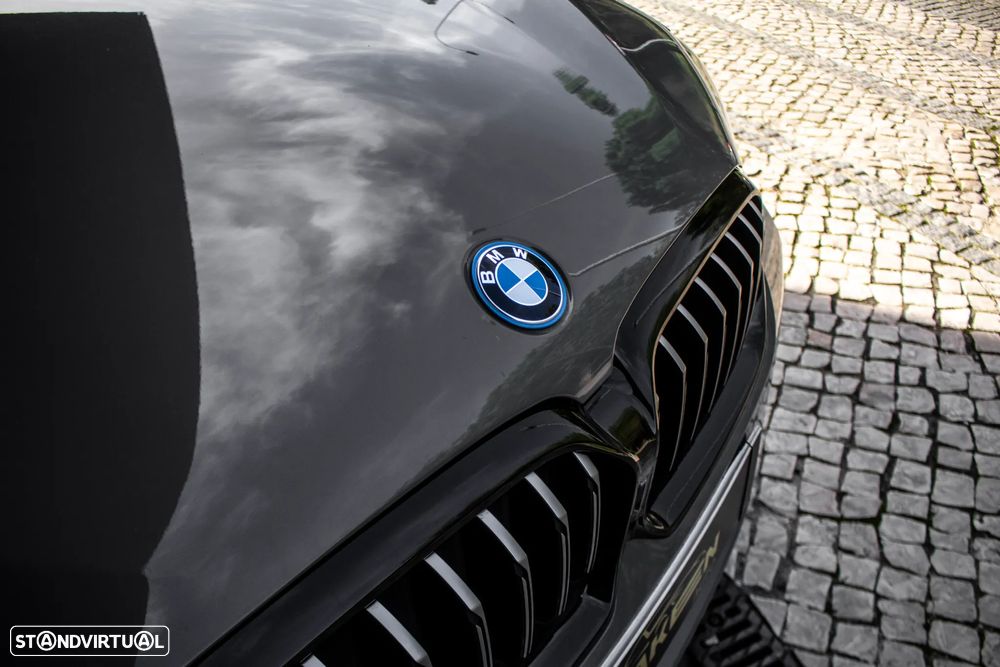 BMW 530 e Pack Desportivo M - 9