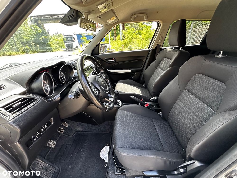 Suzuki Swift 1.2 Dualjet Hybrid Comfort+ - 10