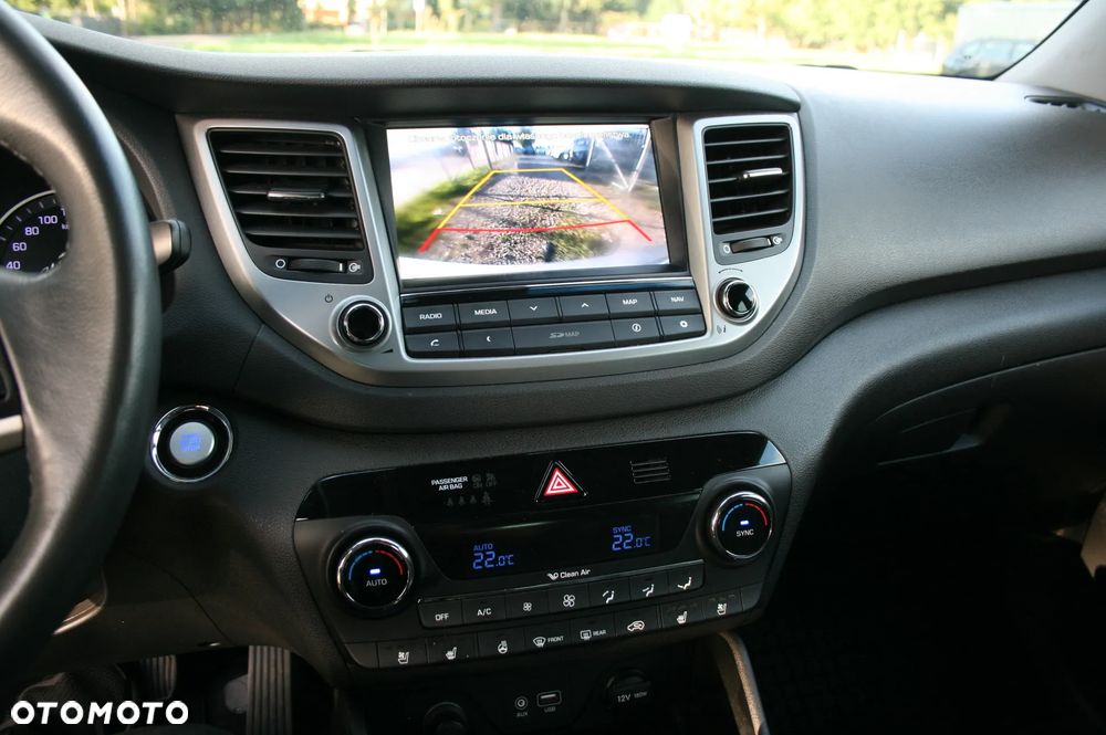 Hyundai Tucson 2.0 CRDI 4WD Automatik Premium - 30