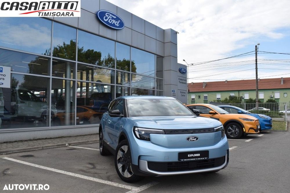 Ford Explorer - 1