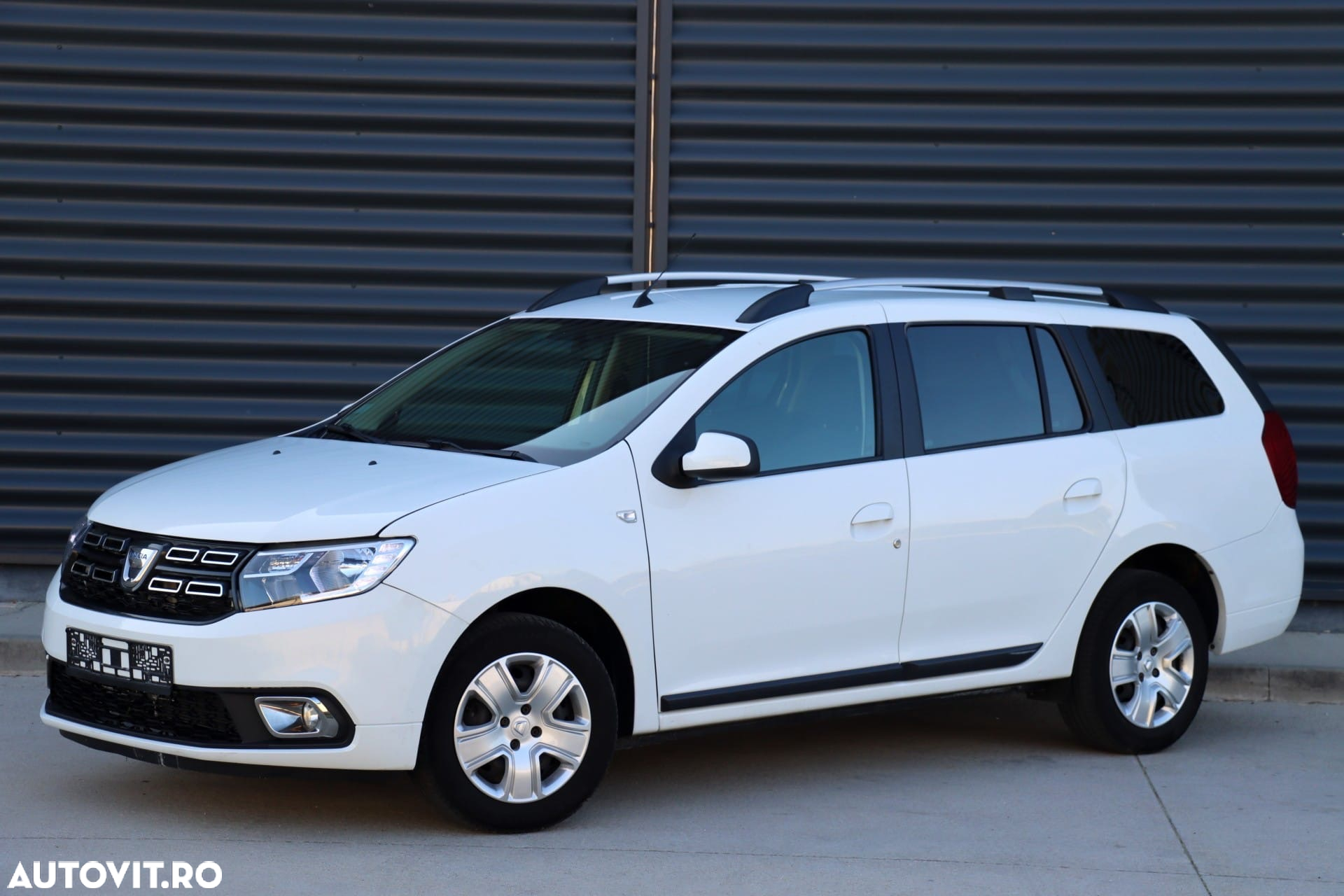 Dacia Logan MCV 0.9 TCe SL Prestige PLUS - 14