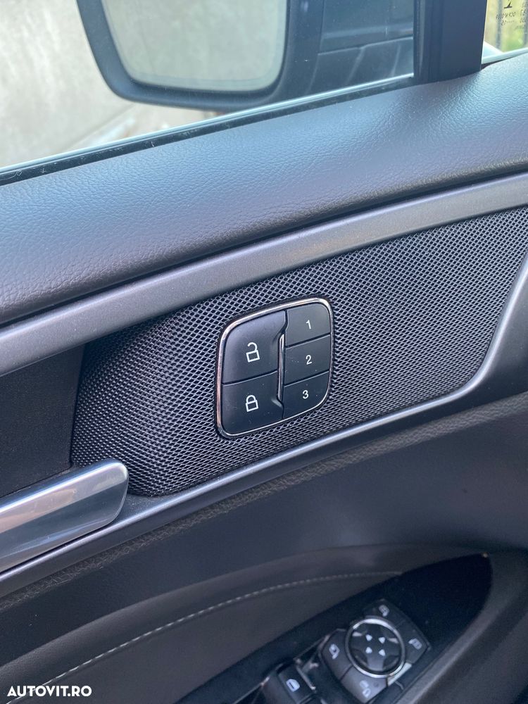 Ford Mondeo 2.0 EcoBoost Titanium - 5