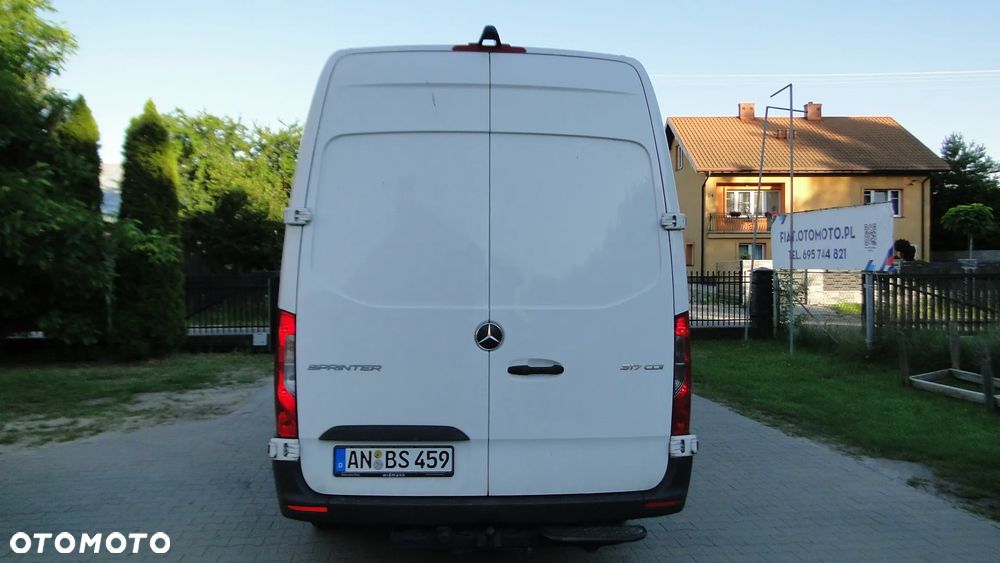 Mercedes-Benz SPRINTER - 7