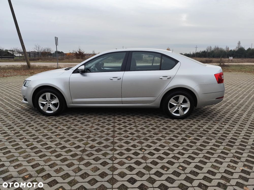 Skoda Octavia 1.4 TSI Ambition - 3