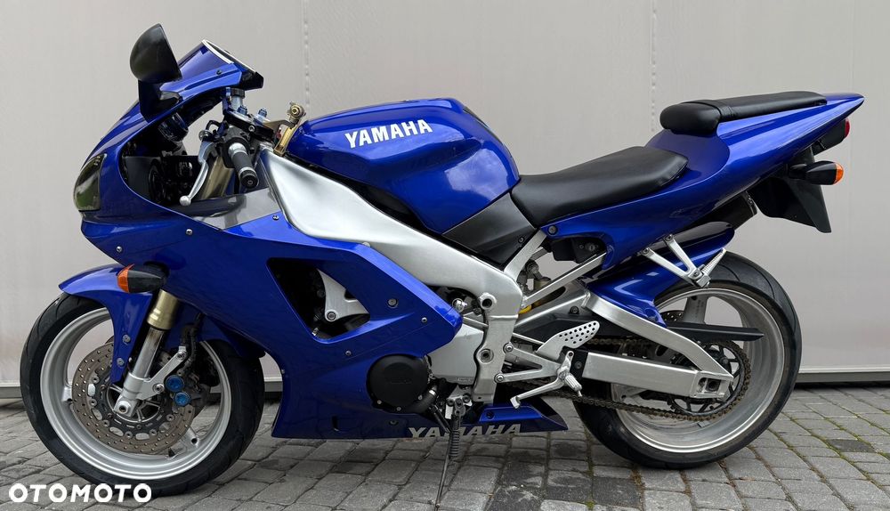 Yamaha YZF - 5