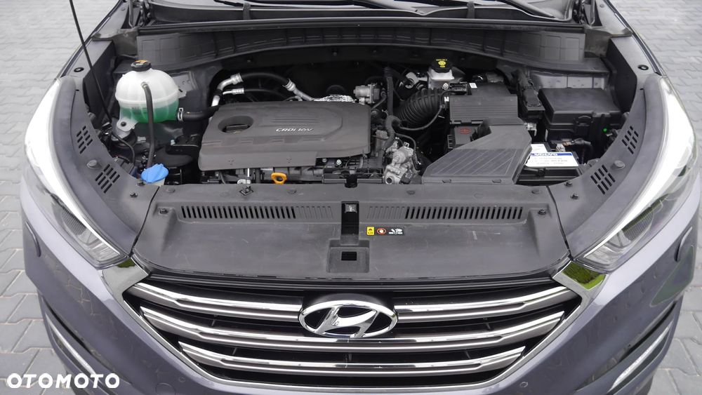 Hyundai Tucson 1.7 CRDI BlueDrive GO 2WD - 37