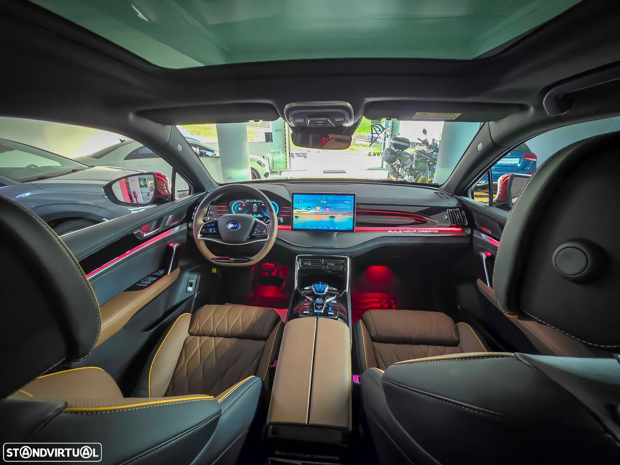 BYD Tang 86.4 kWh AWD Flagship - 25