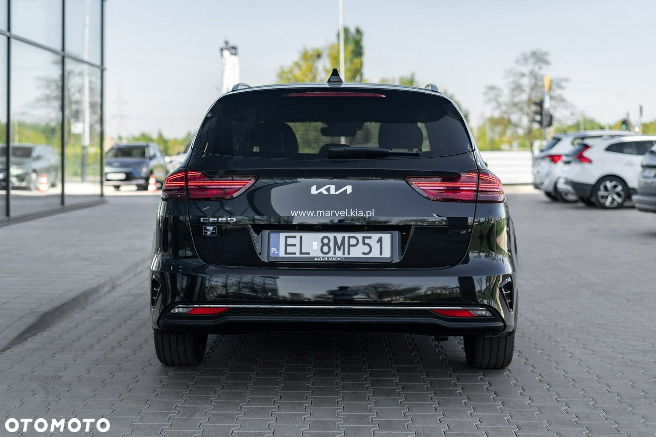 Kia Ceed - 5