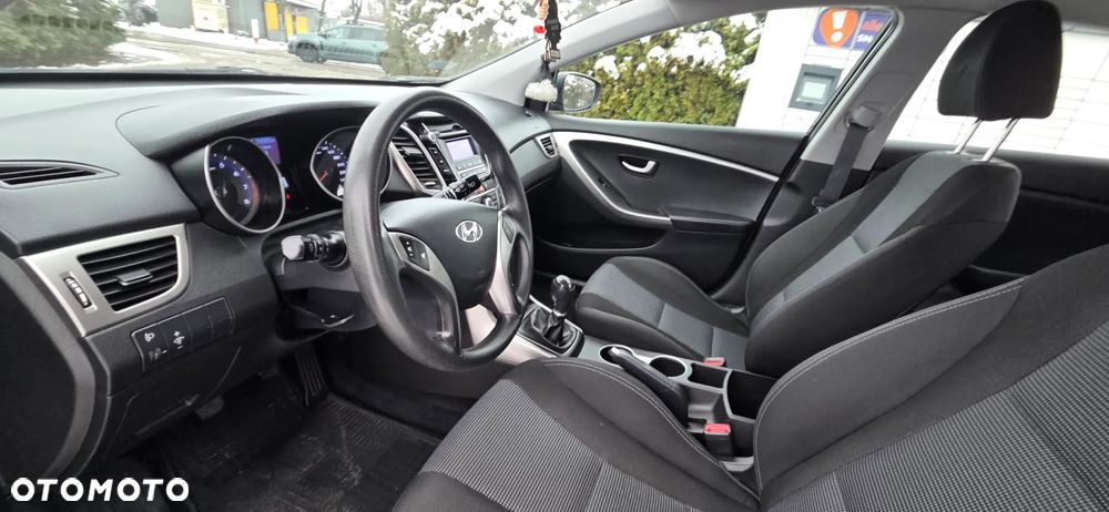 Hyundai i30 1.4 Style - 27