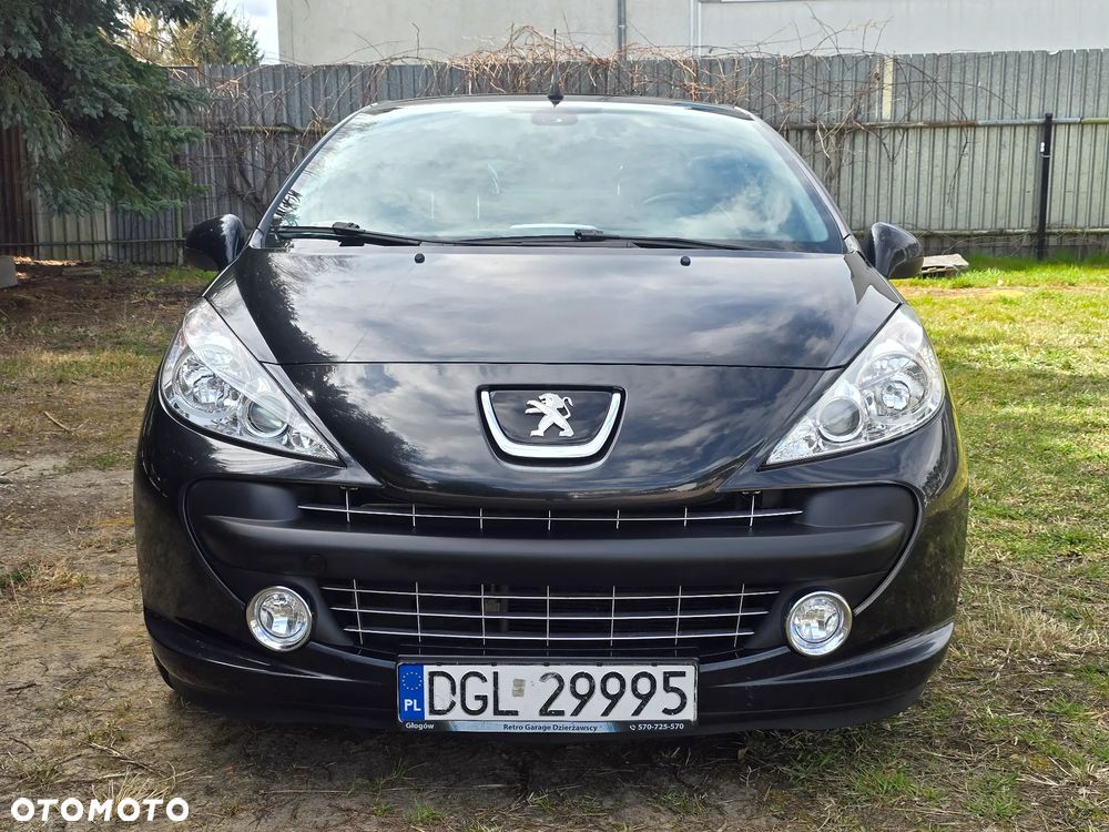 Peugeot 207 CC - 21