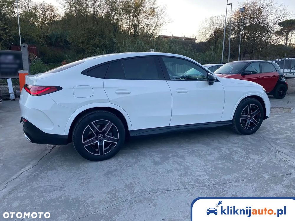 Mercedes-Benz GLC 300 d mHEV 4-Matic AMG Line - 4