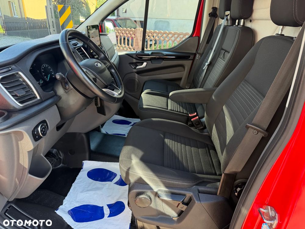 Ford TRANSIT CUSTOM - 8