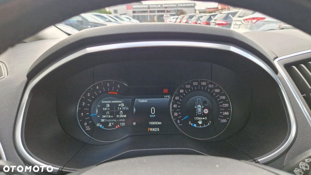 Ford S-Max 2.0 TDCi Titanium PowerShift - 24