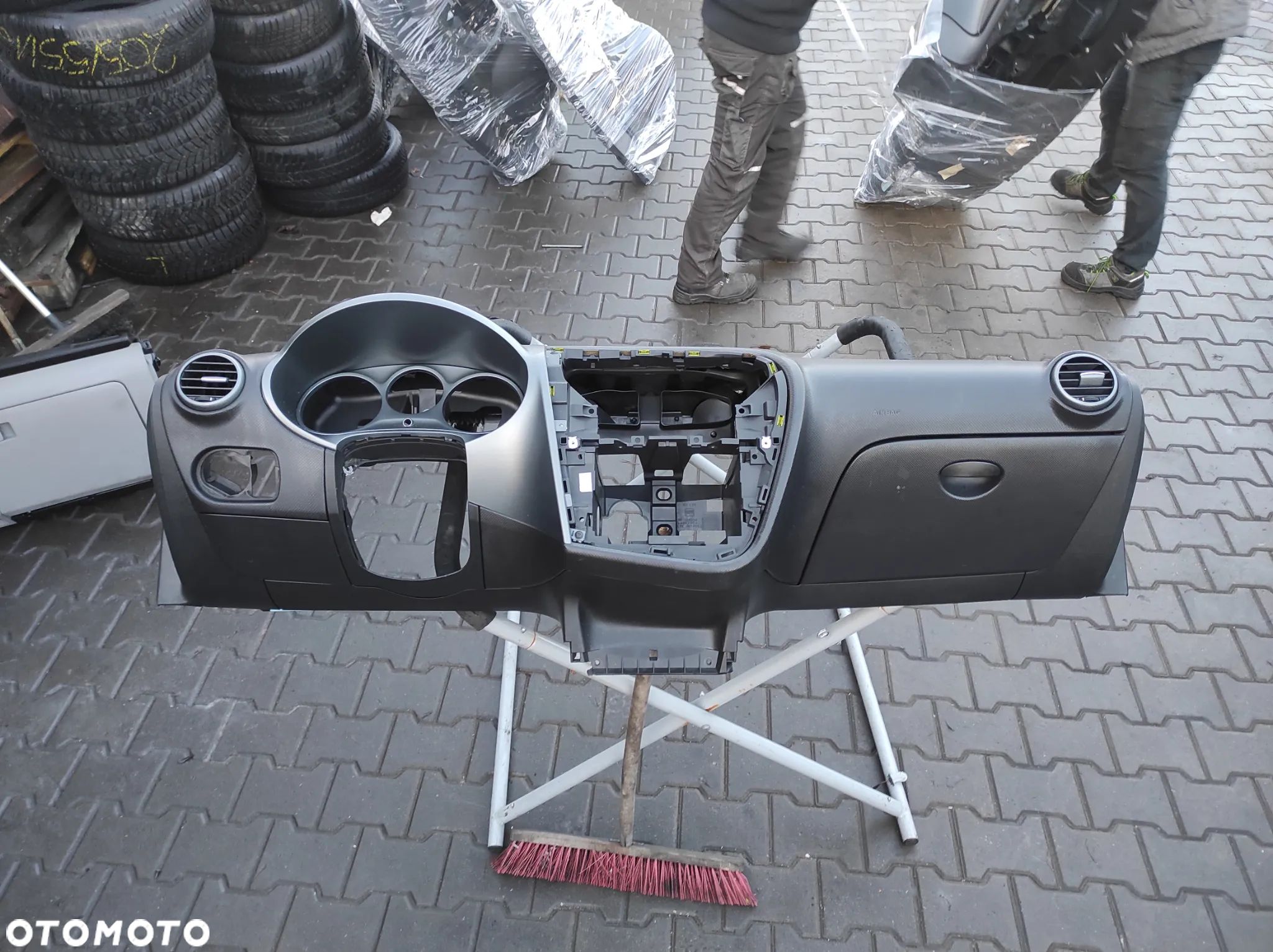 DESKA ROZDZIELCZA KOKPIT KONSOLA CZARNA AIRBAG SEAT LEON 2 LIFT FR CUPRA MS DESIGN 1P0 ZESTAW WYSYŁKA !!!!! - 1