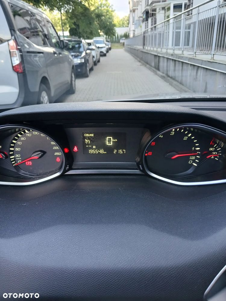 Peugeot 308 1.5 BlueHDi Allure S&S - 7