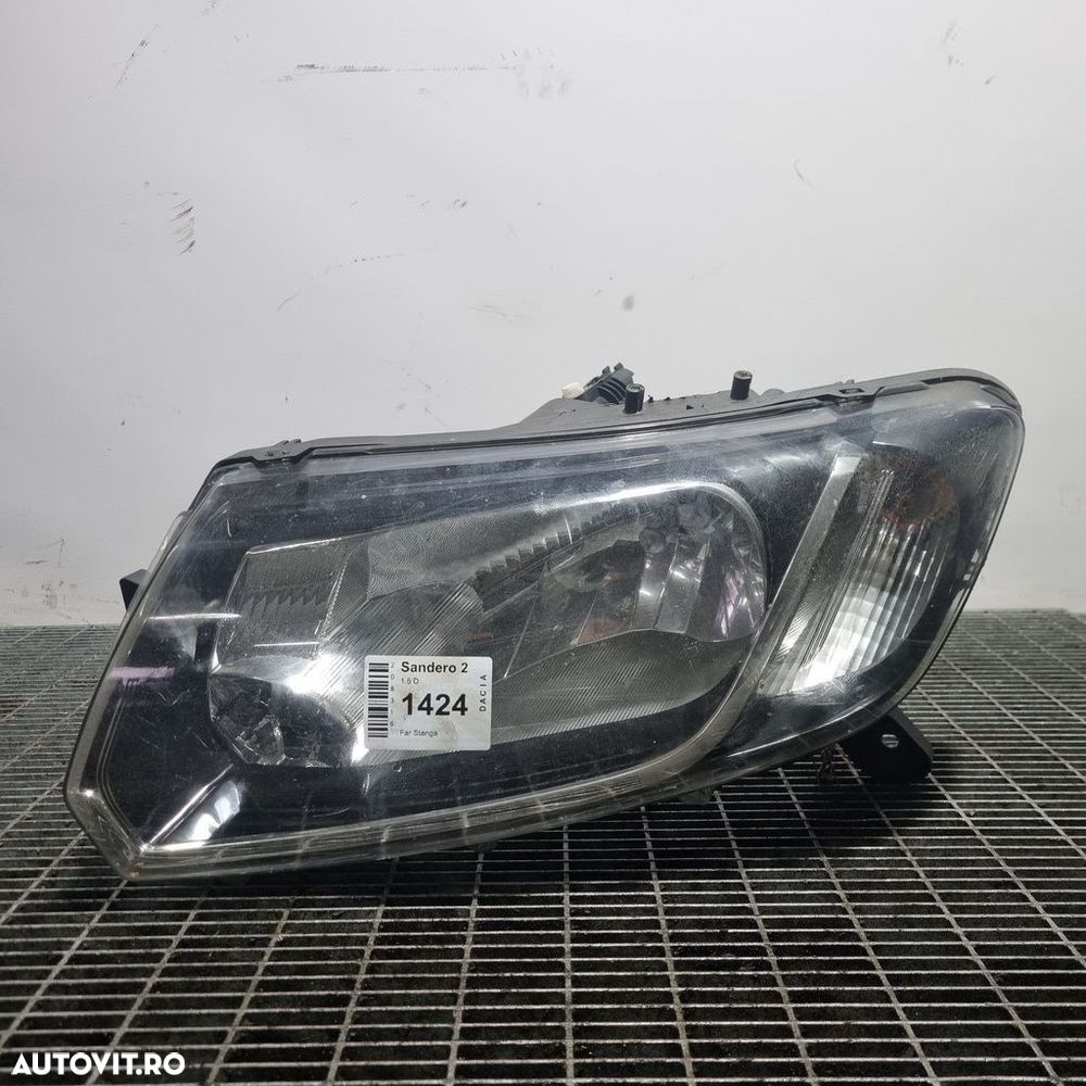 Far Stanga Dacia Sandero 2 2012 - 2016 Hatchback 4 Usi (1424) Fara xenon - 1