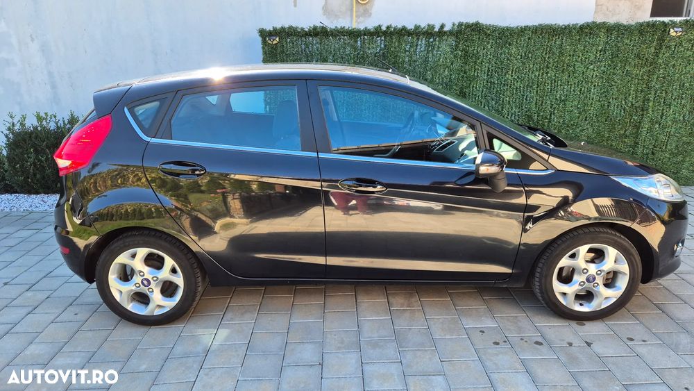 Ford Fiesta 1.25i Titanium - 4