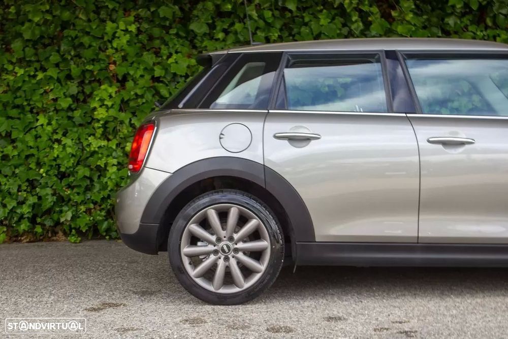 MINI 5 Portas One D - 5