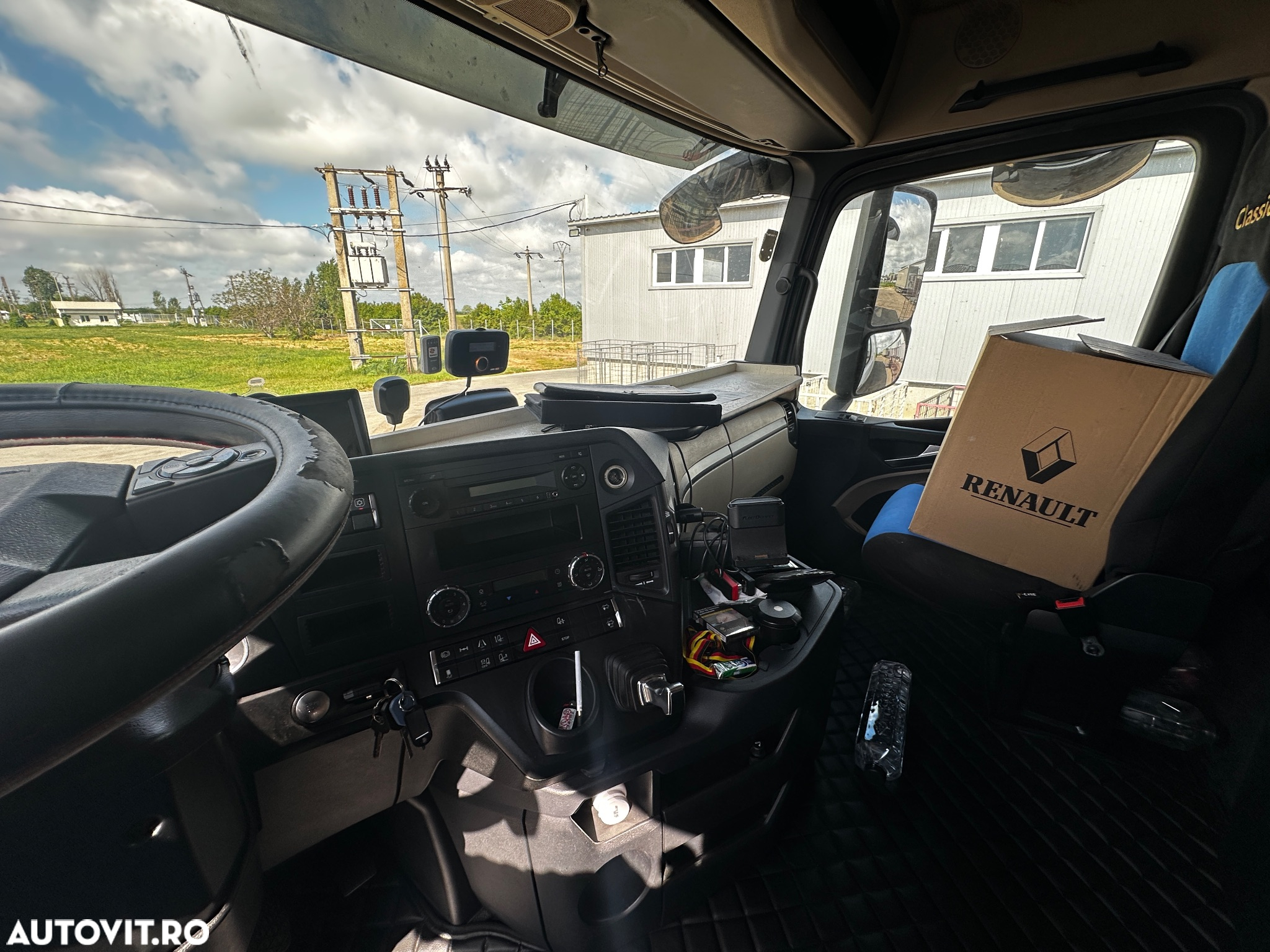 Mercedes-Benz Actros - 11