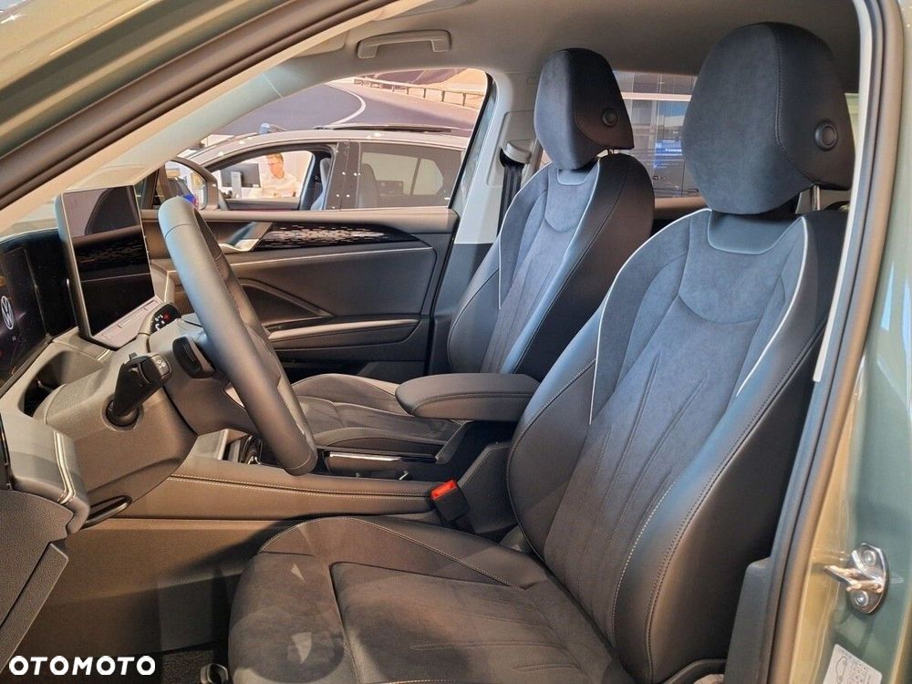 Volkswagen Tiguan - 12