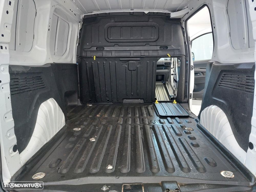 Toyota Proace City 1.5D L1 Comfort - IVA Dedutível - 11