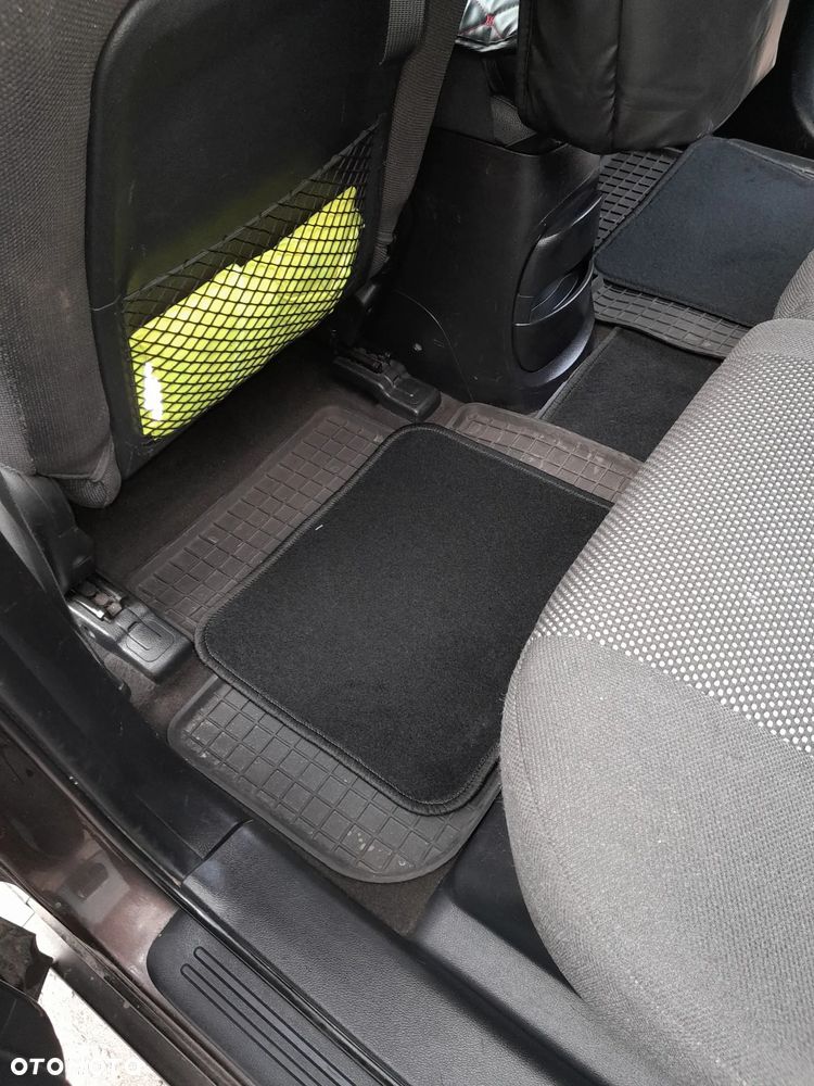 Kia Sportage 2.0 2WD Champ - 19