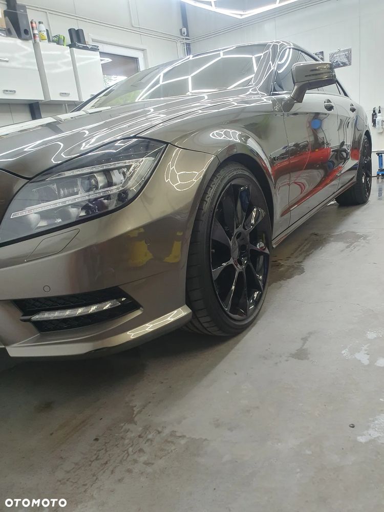 Mercedes-Benz CLS 500 BlueEFFICIENCY - 5