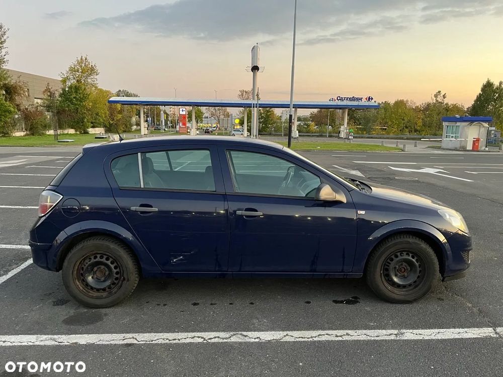 Opel Astra III 1.6 - 9