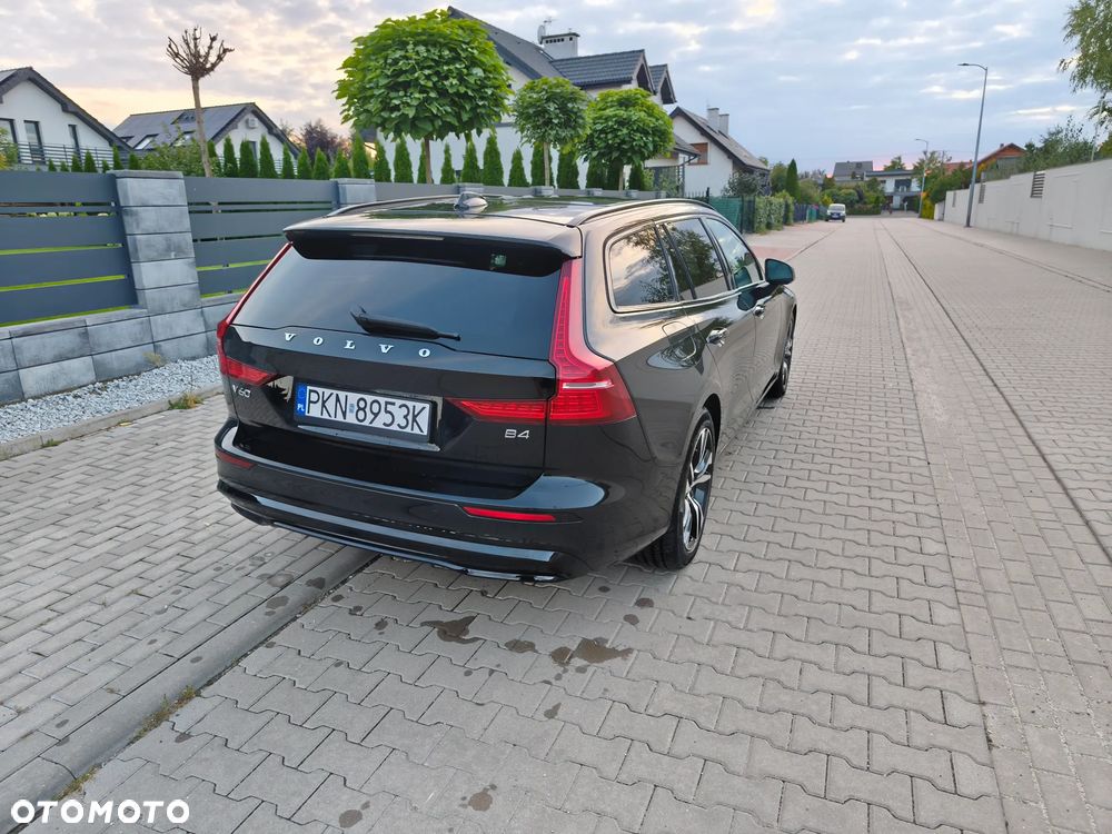 Volvo V60 B4 B DKG Ultra Dark - 8