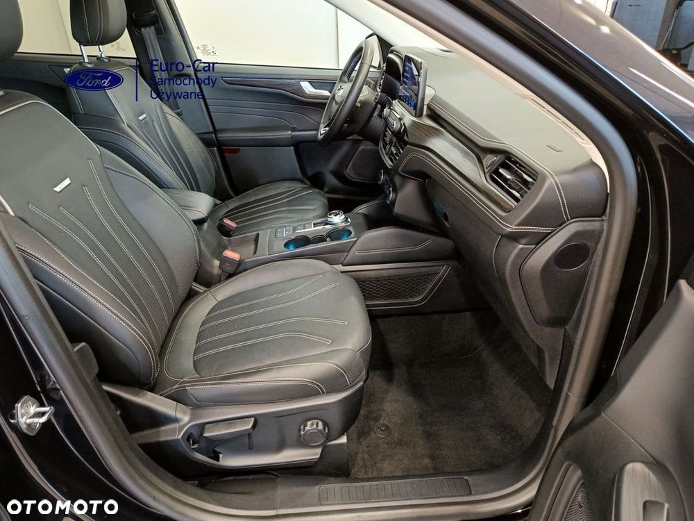 Ford Kuga - 11