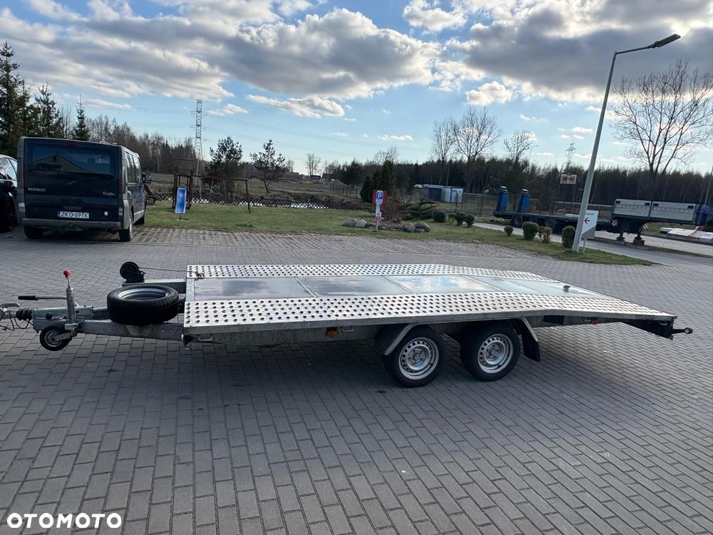 Niewiadów Pełna podłoga 4.5m  Jak Nowa 2024r - 1