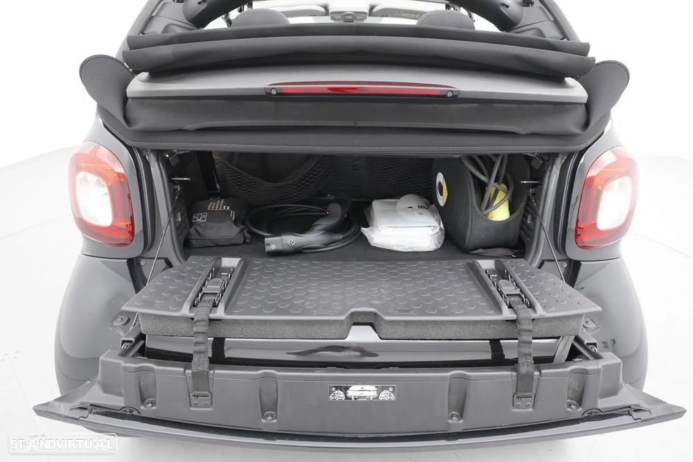 Smart Fortwo Cabrio EQ passion - 21