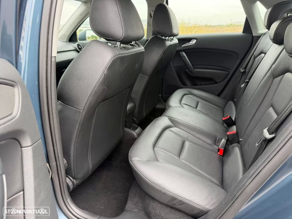 Audi A1 Sportback 1.0 TFSI ultra S tronic - 25