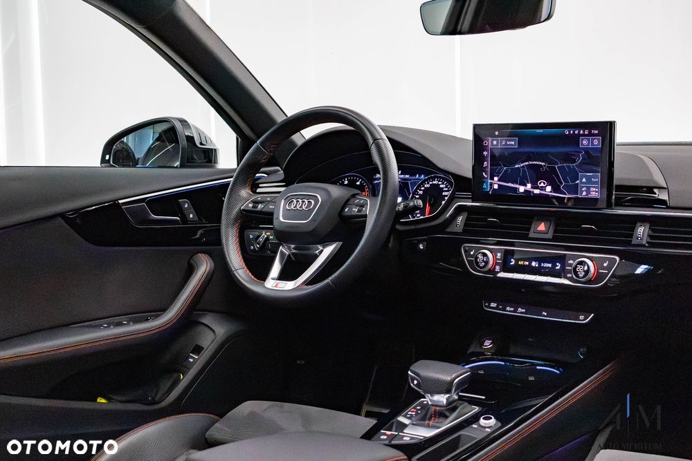 Audi A4 - 13