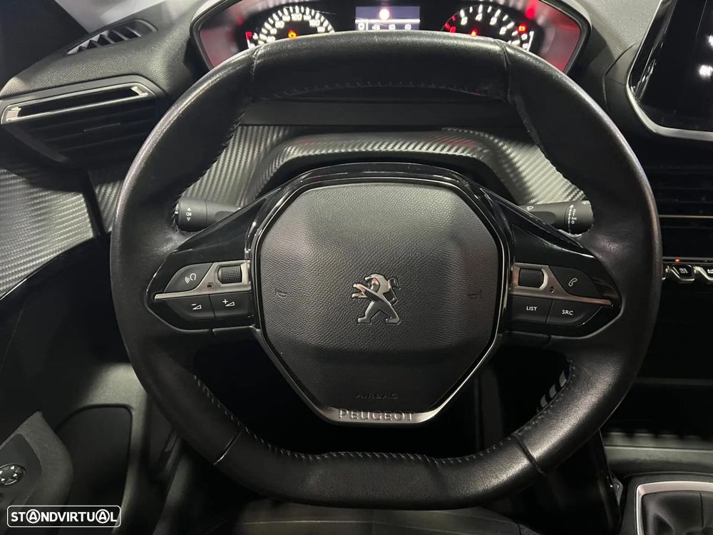 Peugeot 208 1.2 PureTech Active Pack - 15