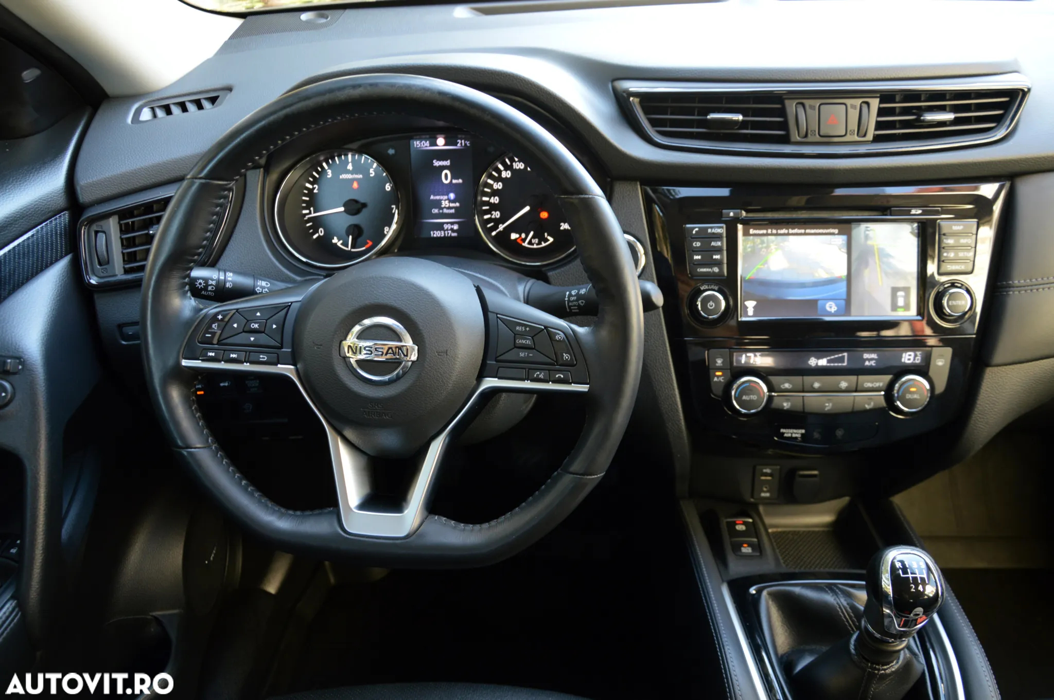 Nissan X-Trail 1.6 DIG-T Tekna - 32