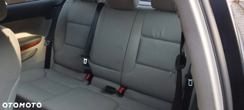 Audi A3 Sportback 2.0 FSI Attraction - 12