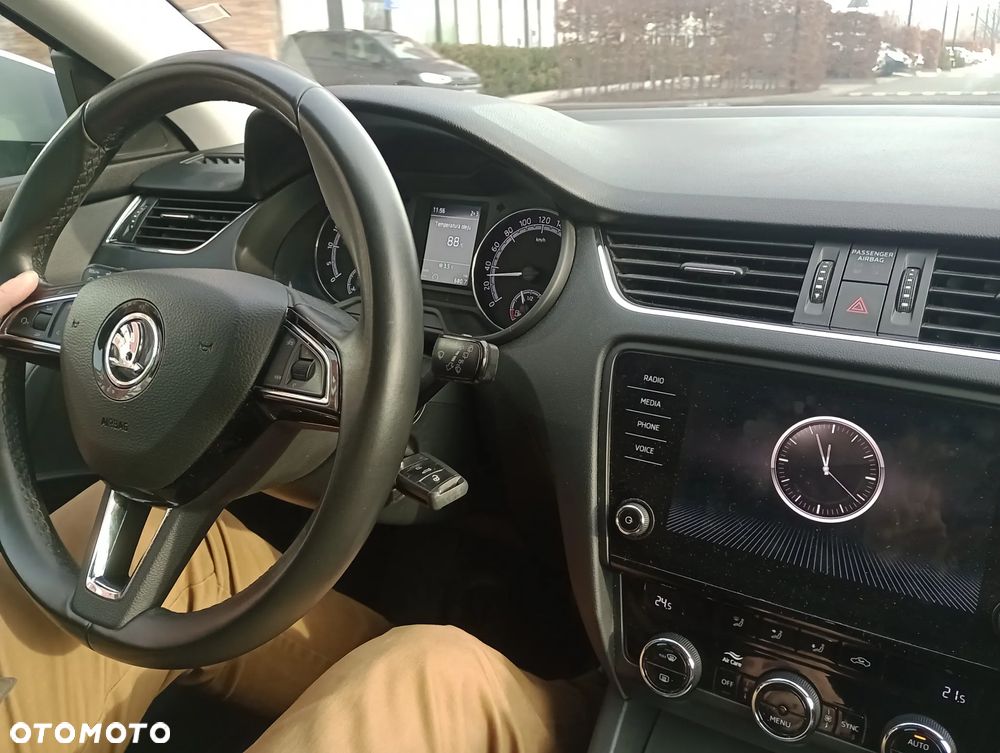 Skoda Octavia - 10