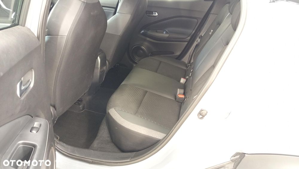 Nissan Juke 1.0 DIG-T N-Connecta DCT - 15